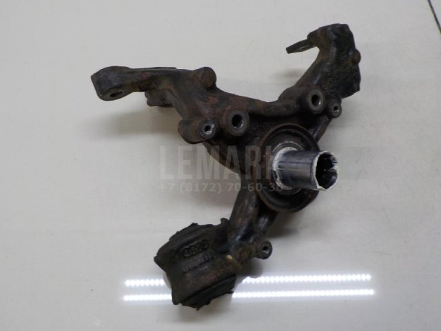 Кулак поворотный задний правый