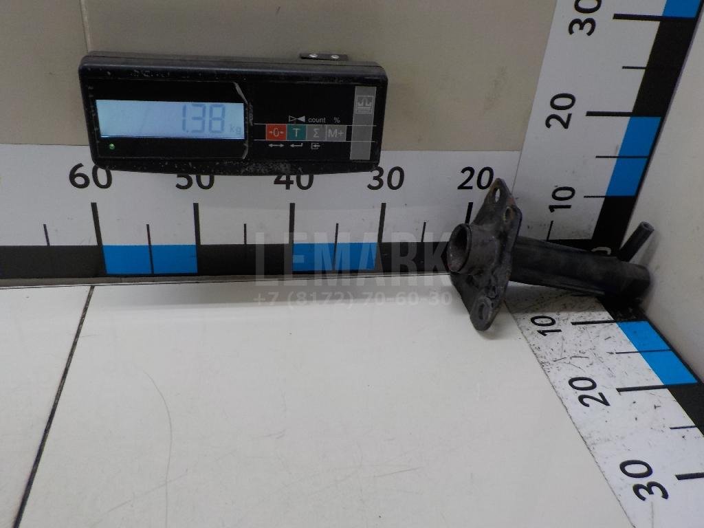 Кронштейн усилителя переднего бампера правый