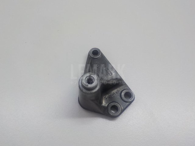 Кронштейн ролика-натяжителя руч. ремня