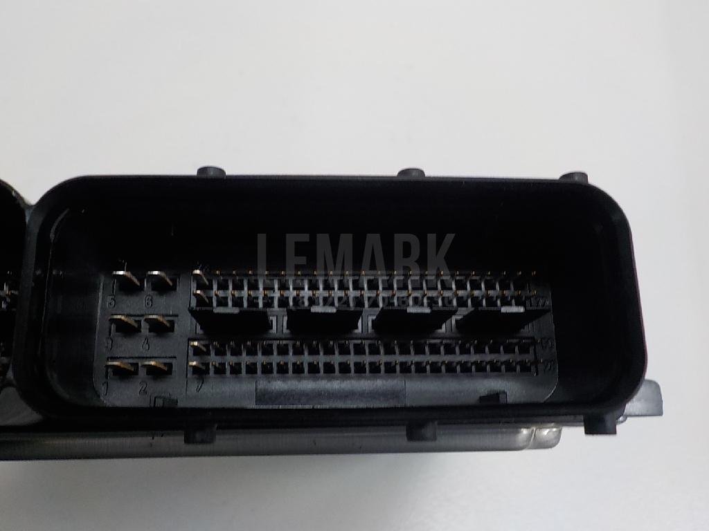 Блок управления двигателем