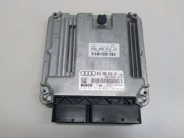 Блок управления двигателем