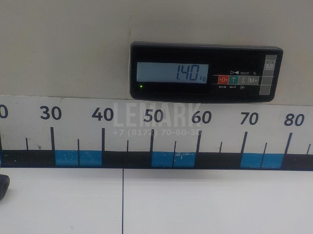 Кронштейн усилителя переднего бампера правый