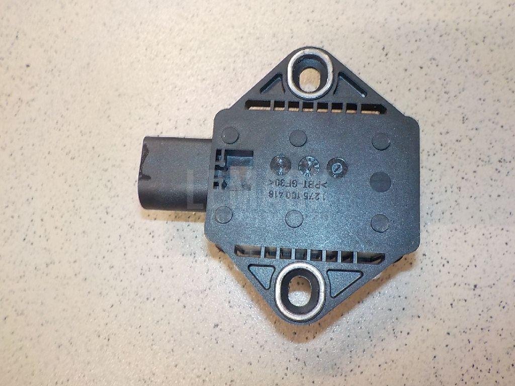 Датчик ускорения