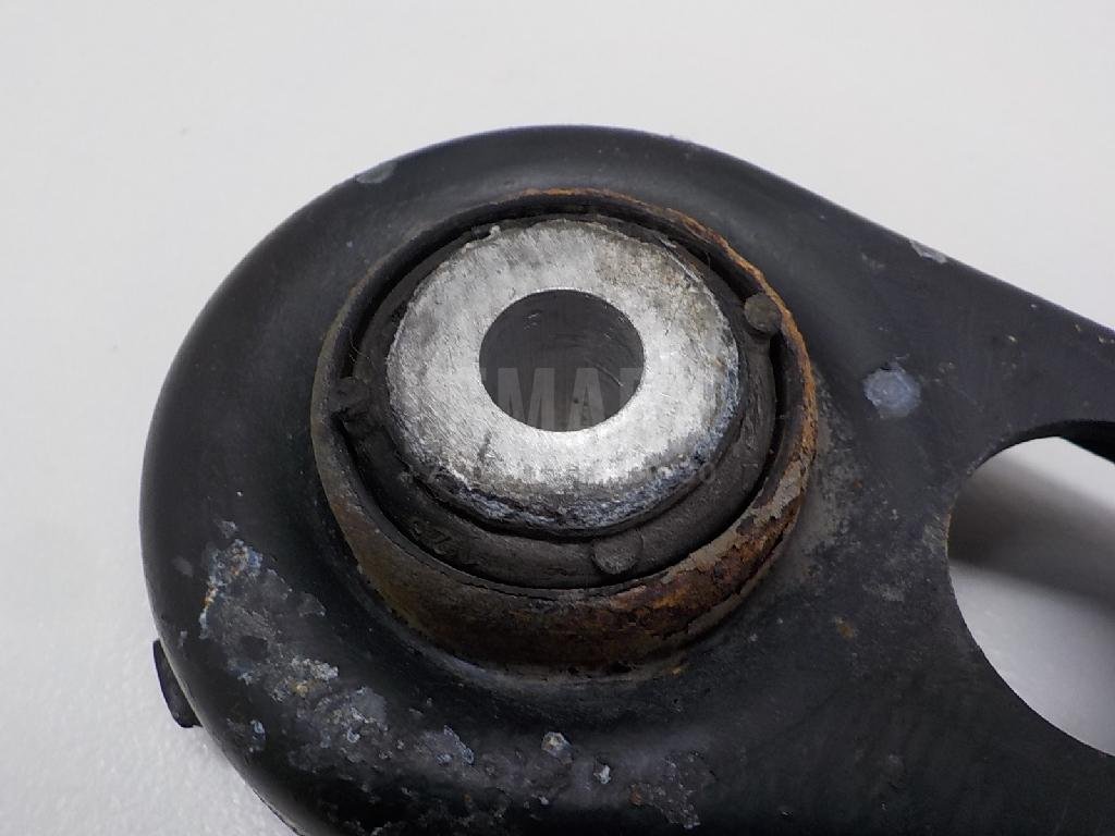 Рычаг задний поперечный