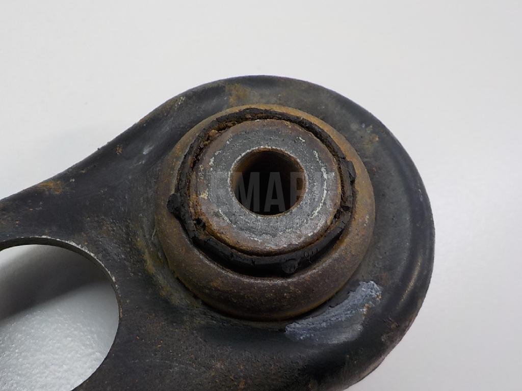 Рычаг задний поперечный