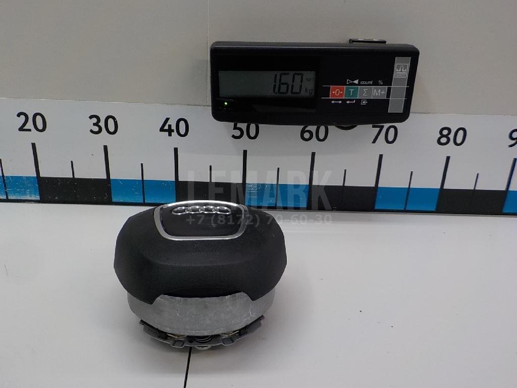 Подушка безопасности в рулевое колесо