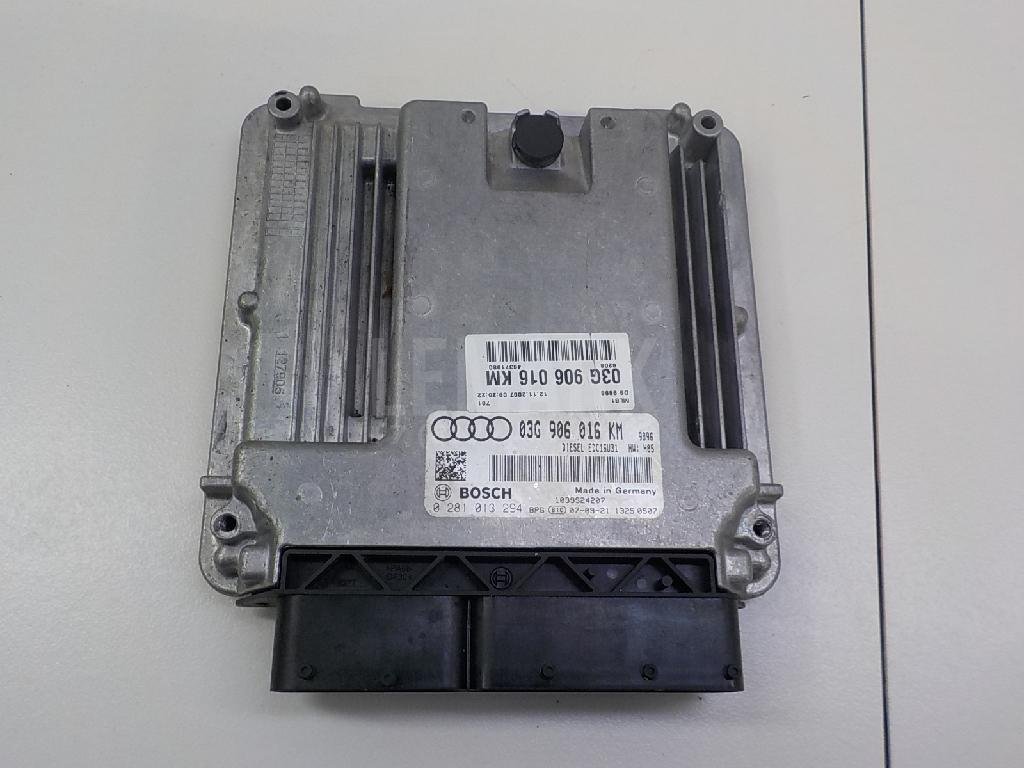 Блок управления двигателем