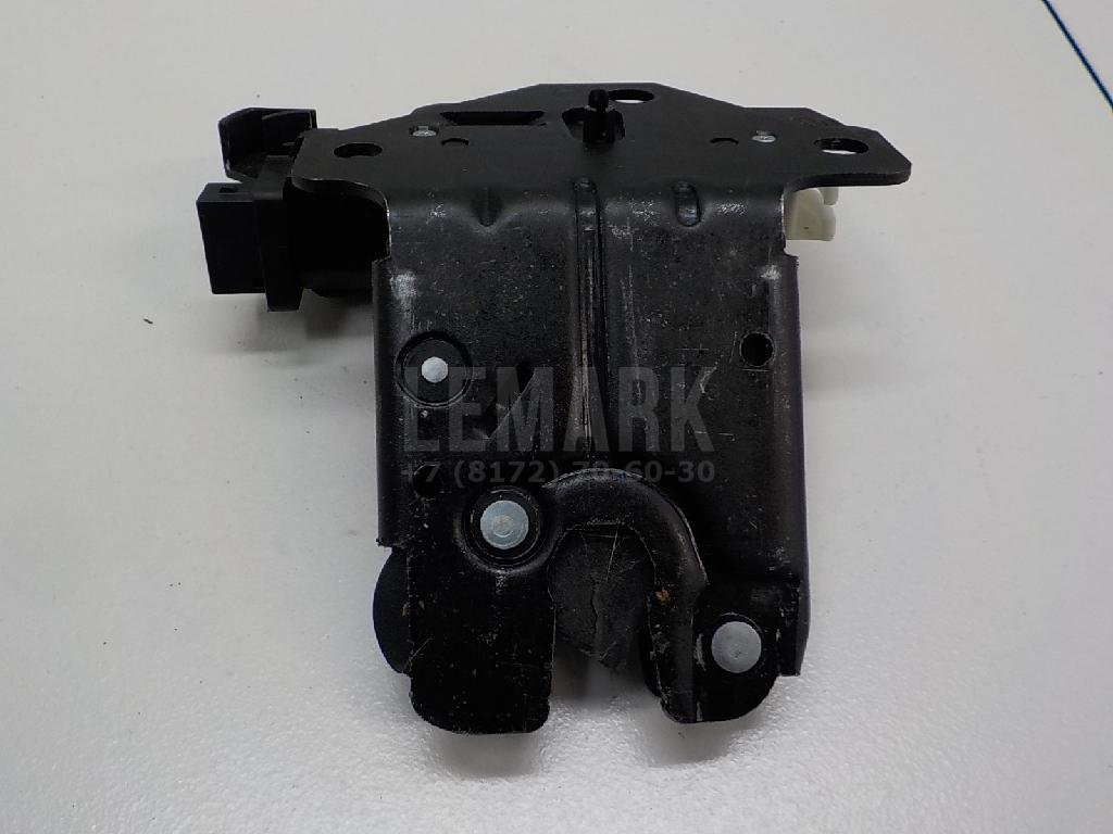 Замок багажника