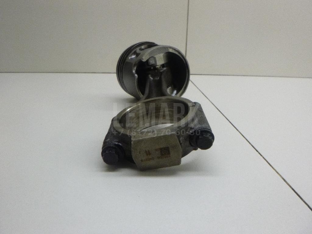 Поршень с шатуном