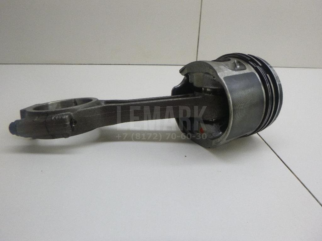 Поршень с шатуном