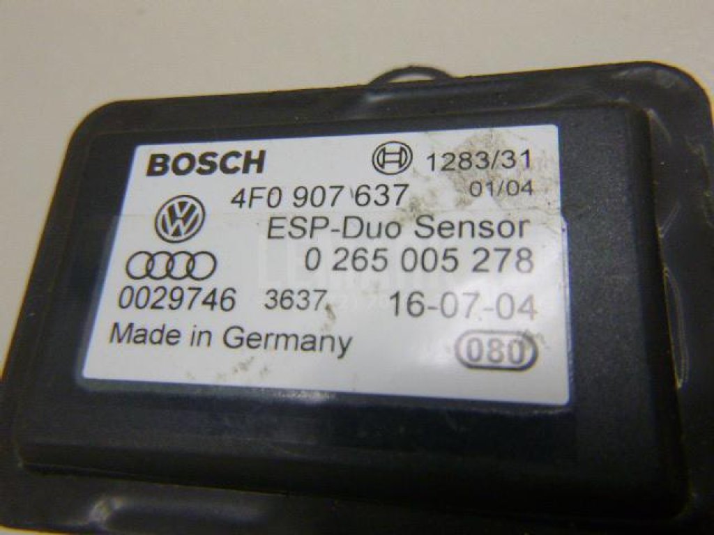 Датчик ускорения