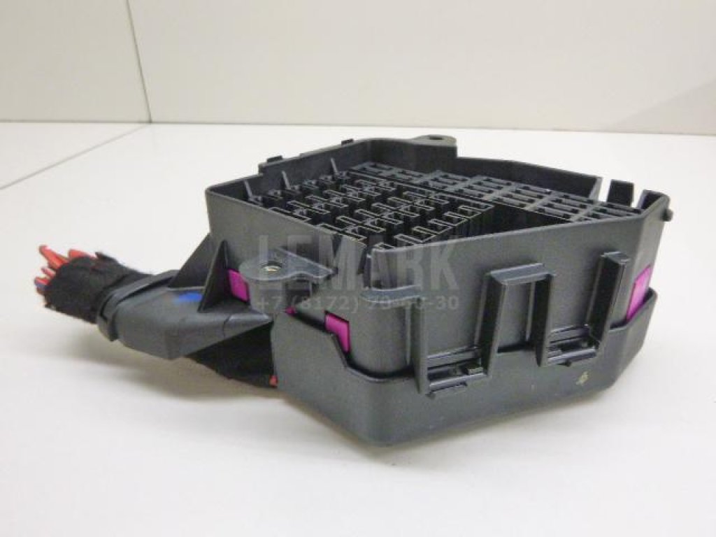 Блок предохранителей