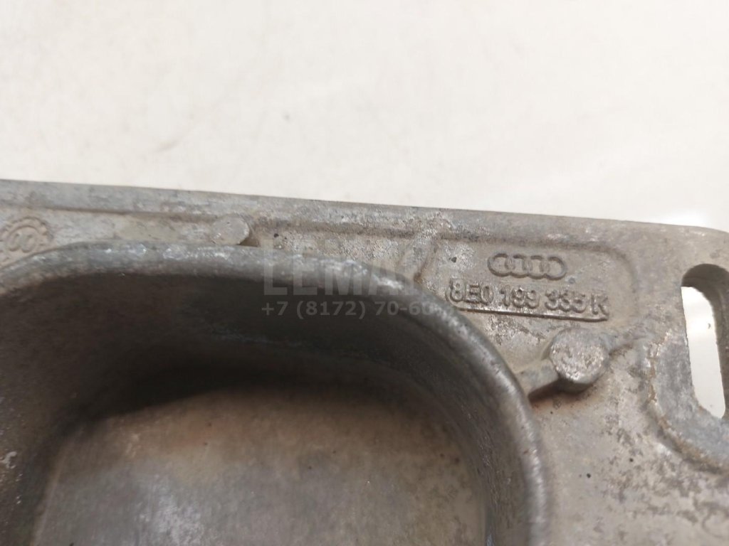 Кронштейн опоры двигателя