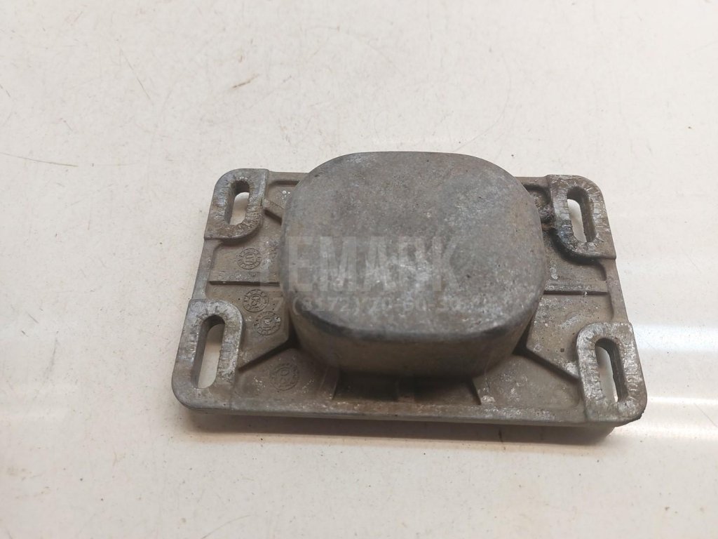 Кронштейн опоры двигателя