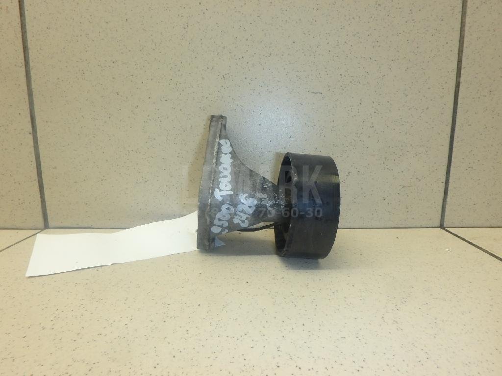 Кронштейн ролика-натяжителя руч. ремня для  Audi A3 [8PA] Sportback 2004-2013