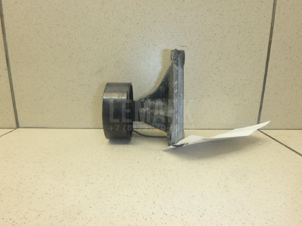 Кронштейн ролика-натяжителя руч. ремня для  Audi A3 [8PA] Sportback 2004-2013