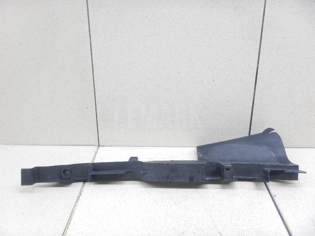 Воздуховод радиатора левый