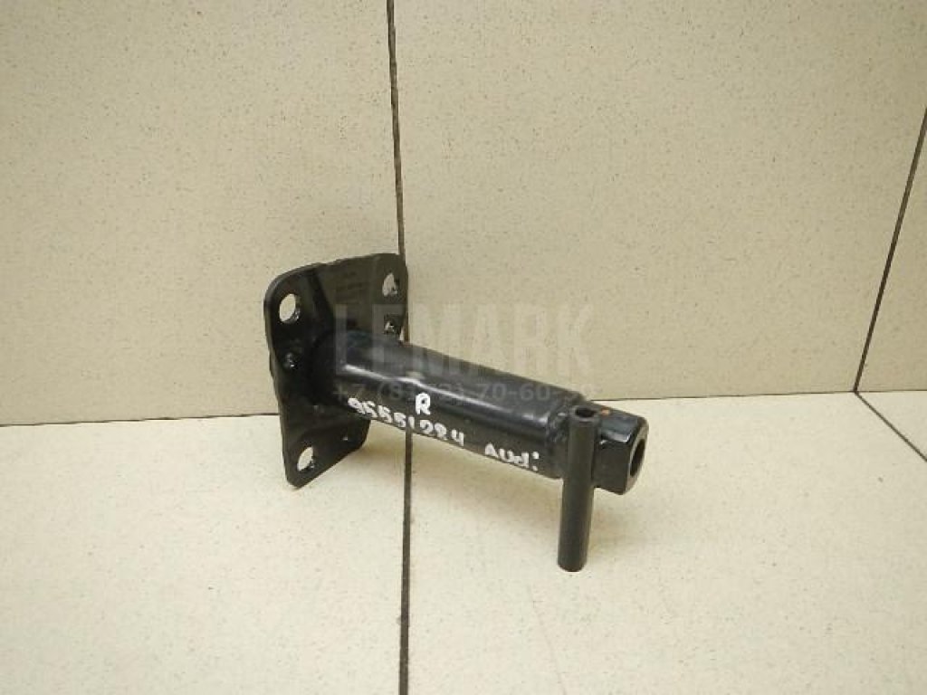 Кронштейн усилителя переднего бампера правый