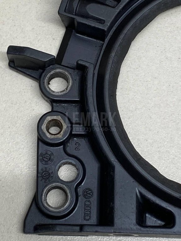 Крышка коленвала задняя