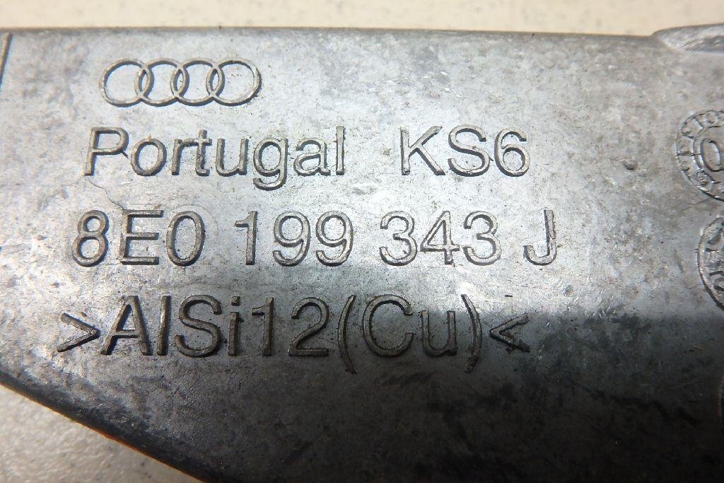 Кронштейн двигателя передний