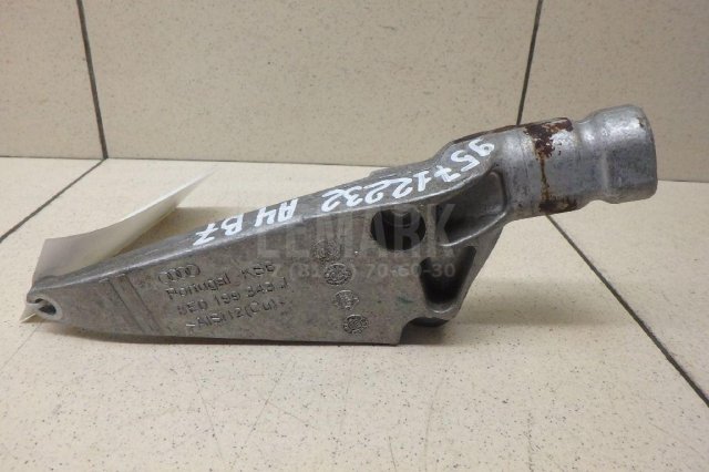 Кронштейн двигателя передний