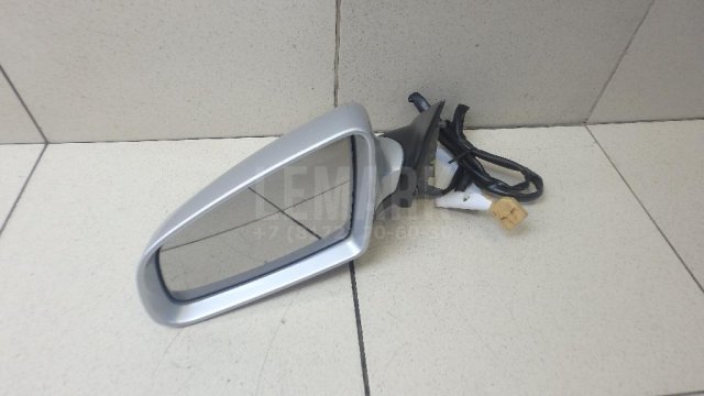 Зеркало левое электрическое
