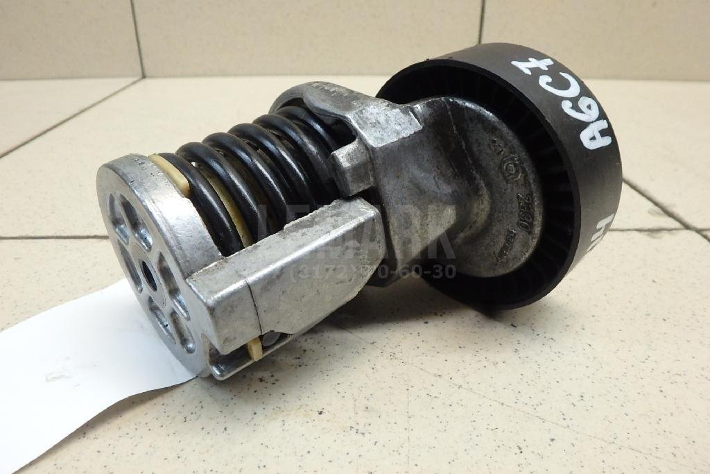 Натяжитель ремня