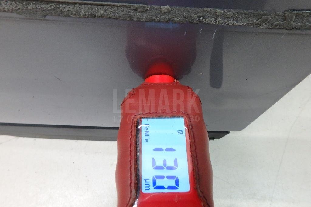 Дверь задняя правая