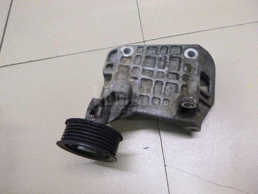 Кронштейн генератора для  Audi 80/90 [B3] 1986-1991