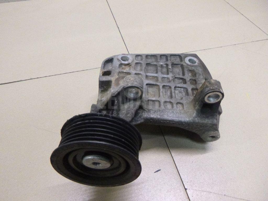 Кронштейн генератора для  Audi 80/90 [B3] 1986-1991