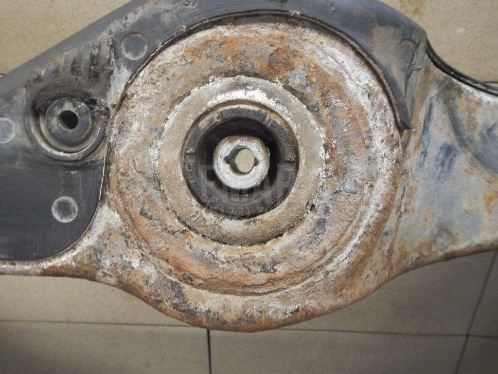 Балка задняя