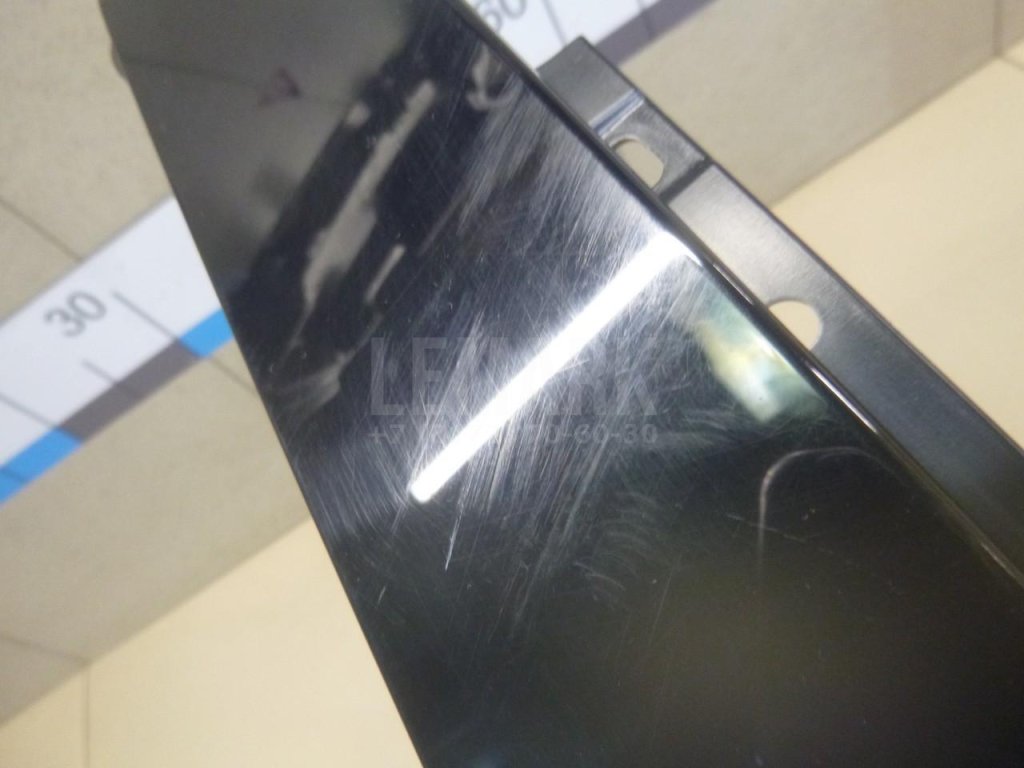 Накладка двери задней левой