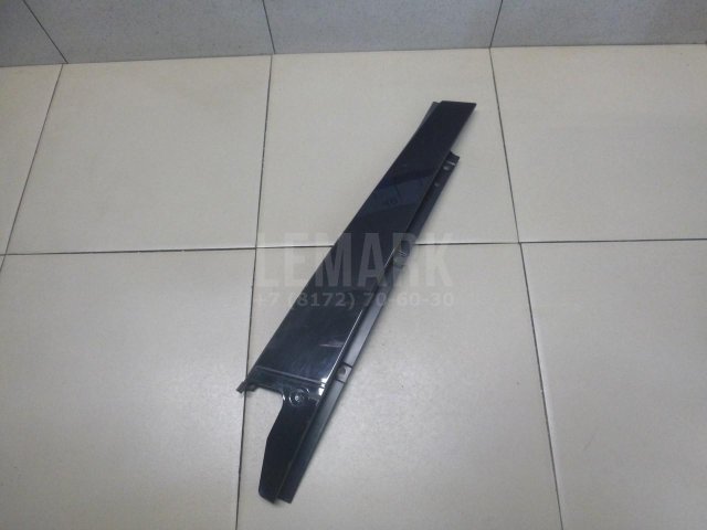 Накладка двери задней левой