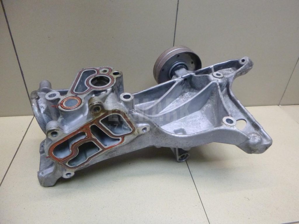 Кронштейн генератора