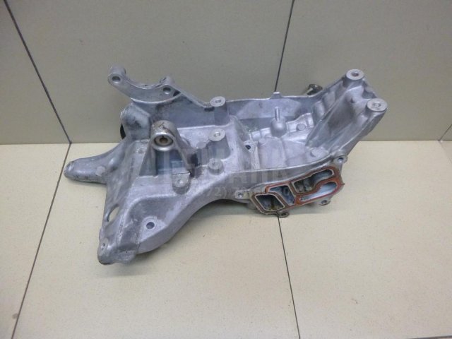 Кронштейн генератора