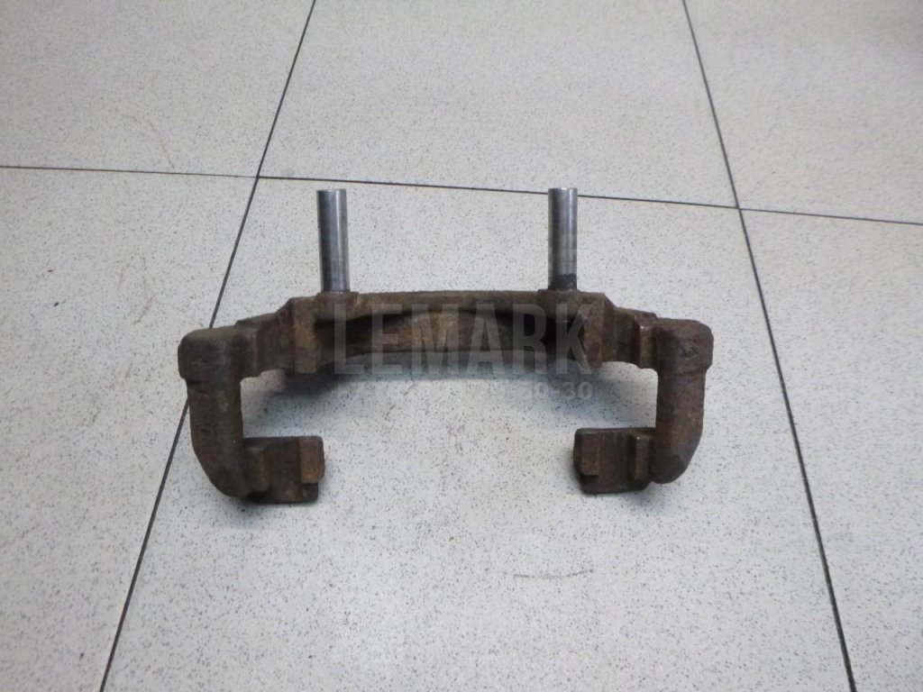 Скоба суппорта переднего для  Audi A3 (8Y) 2020