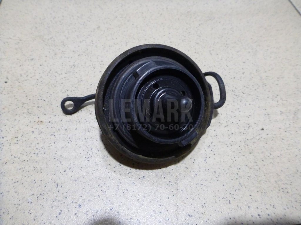 Крышка топливного бака