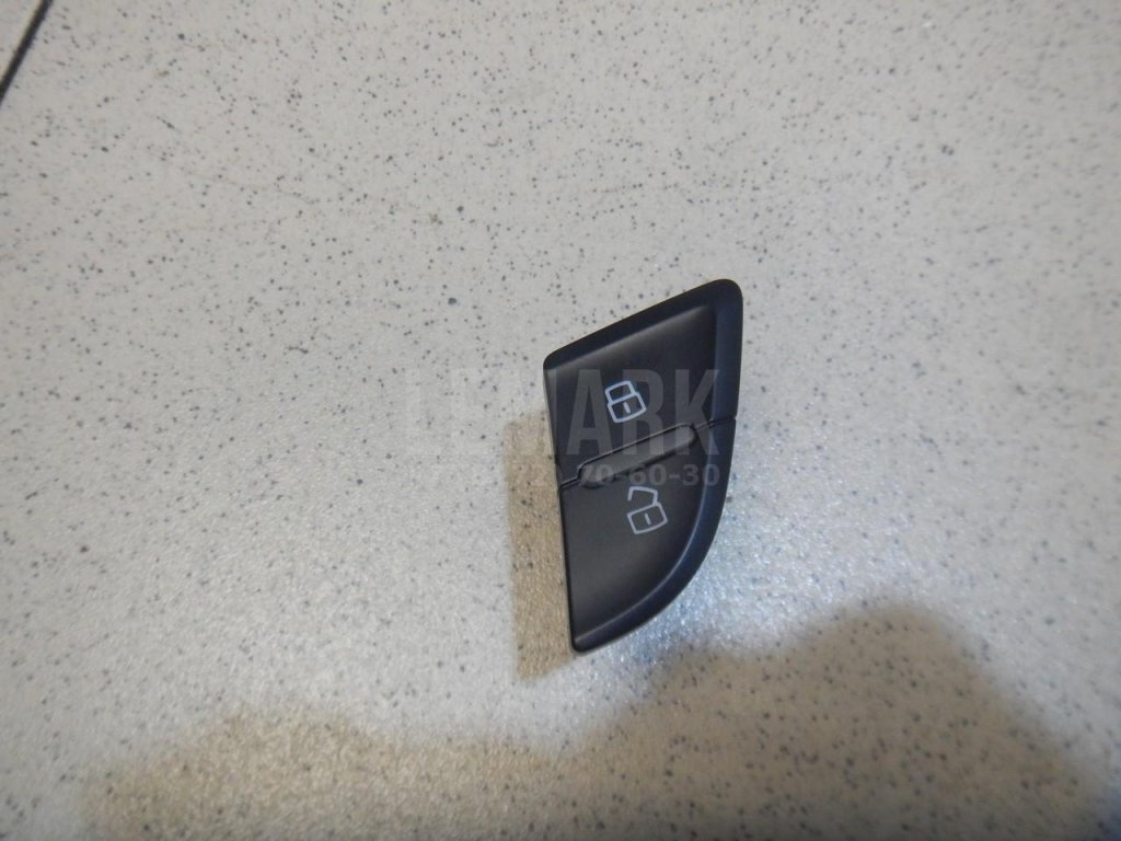 Кнопка центрального замка