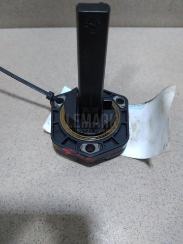 Датчик уровня масла