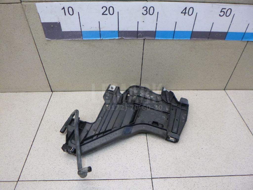 Кронштейн крепления фары