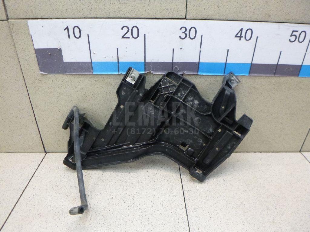 Кронштейн крепления фары