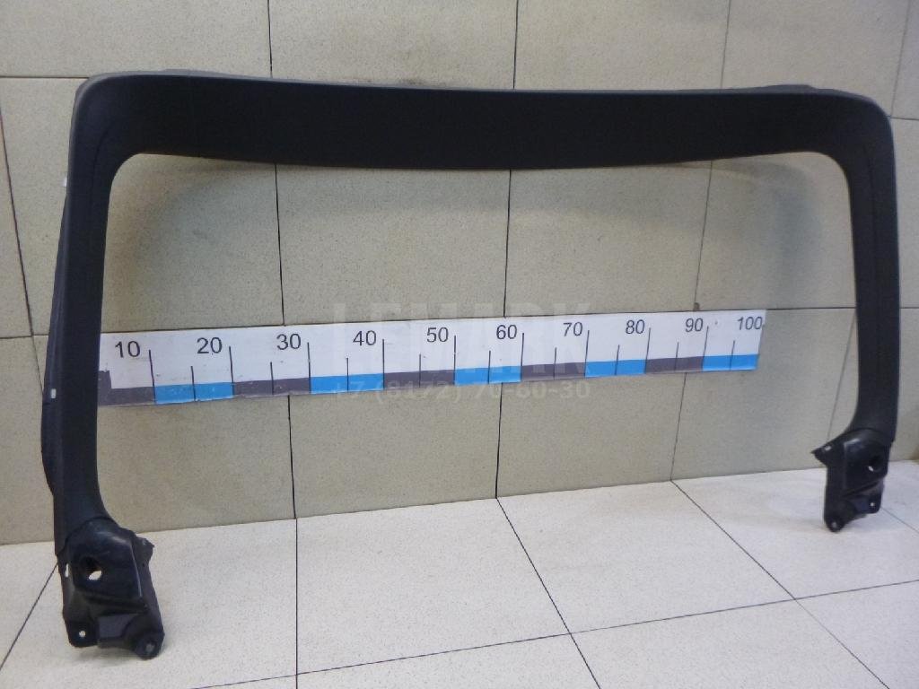 Обшивка двери багажника