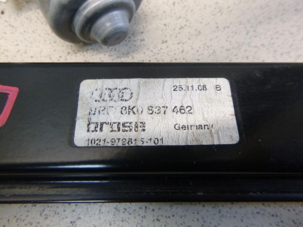 Стеклоподъемник электр. передний правый