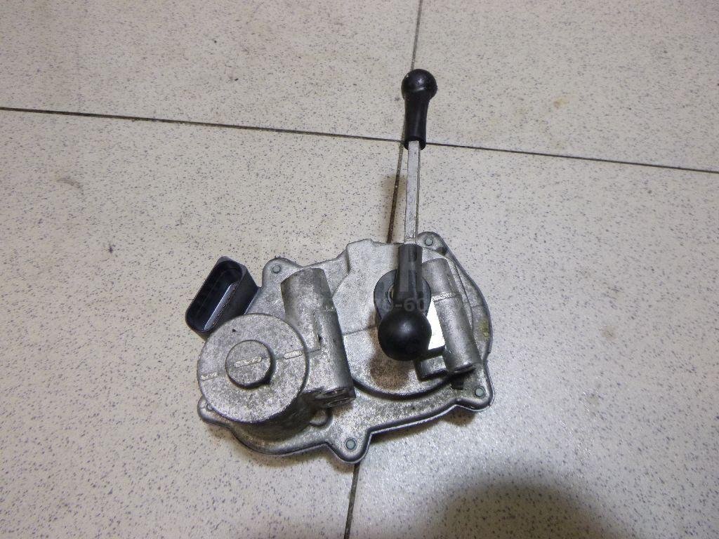 Механизм изменения длины впускного коллектора