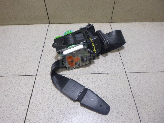 Ремень безопасности с пиропатроном