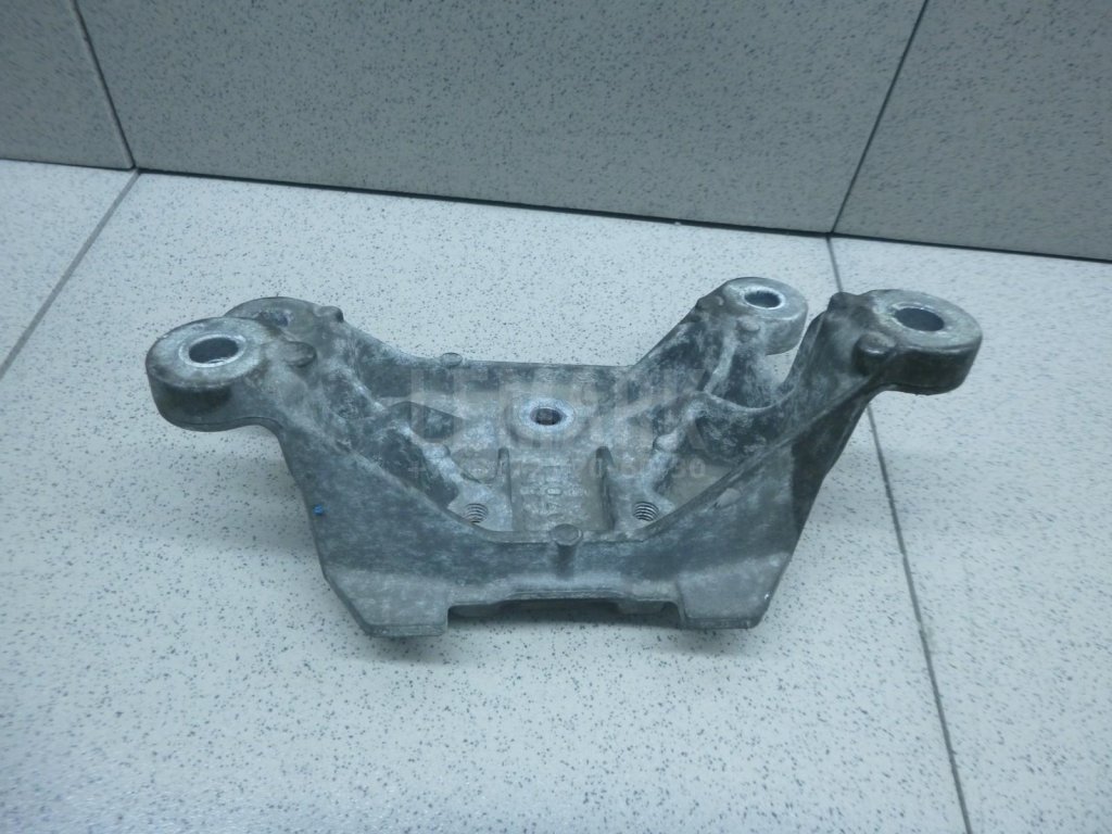 Кронштейн КПП