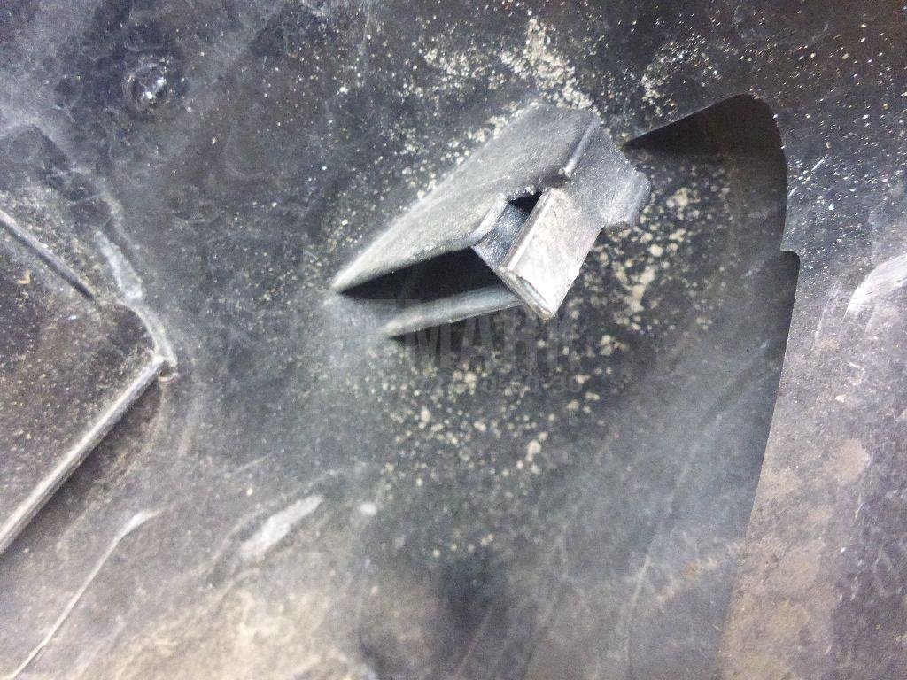 Крышка корпуса зеркала левого