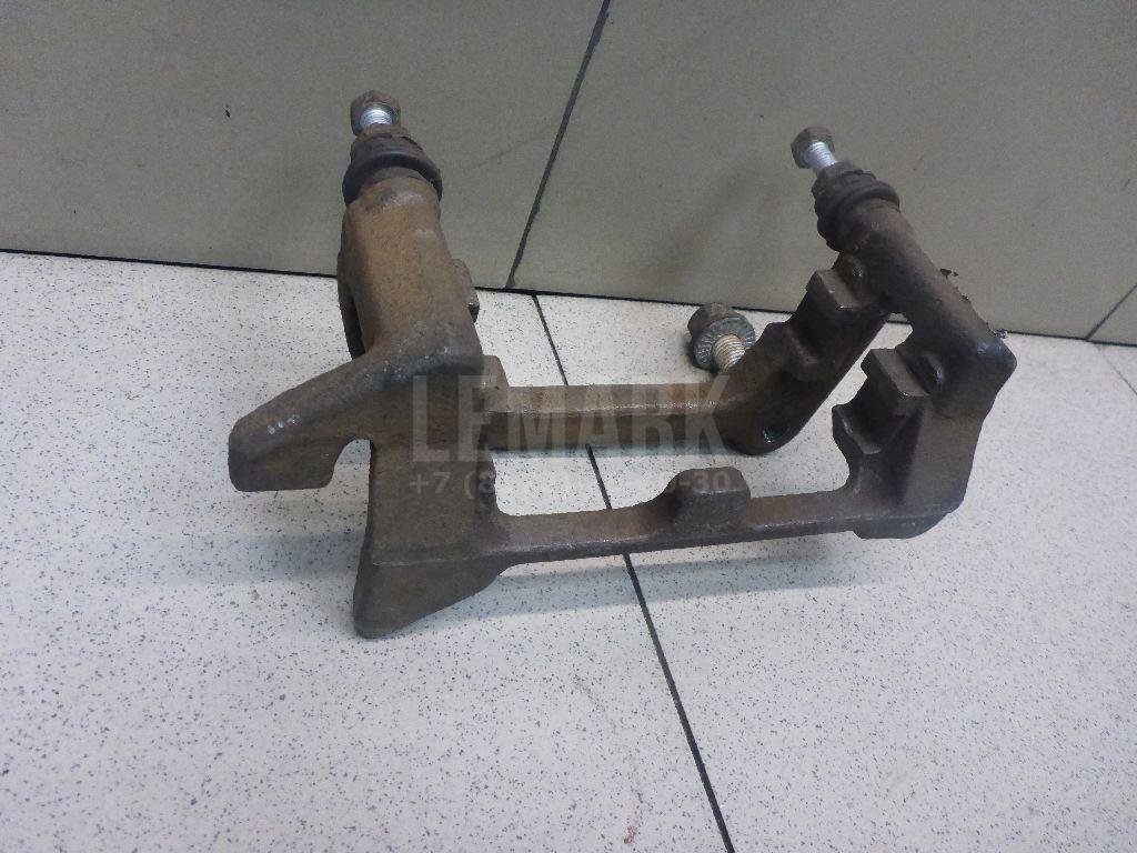 Скоба суппорта заднего левого