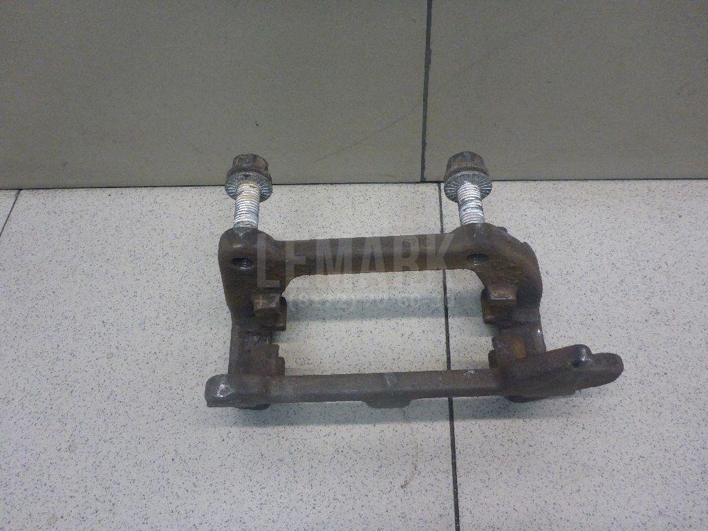 Скоба суппорта заднего левого