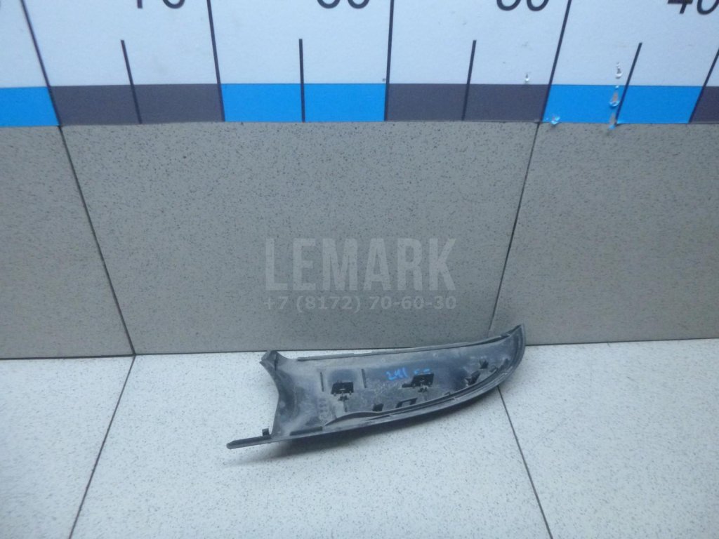 Накладка зеркала левого